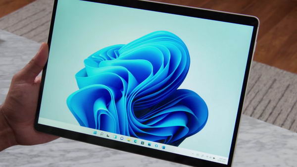 微软宣布9月21日举行Surface硬件发布会