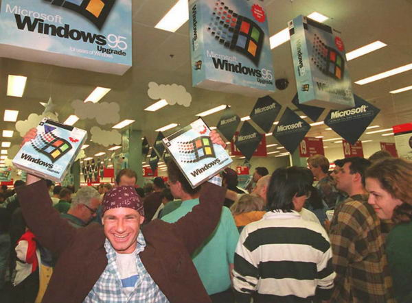 历史上的今天：28年前微软发布了Windows 95插图1