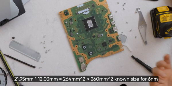 索尼PS5 Slim拆解视频来了 - 优化了散热系统插图4