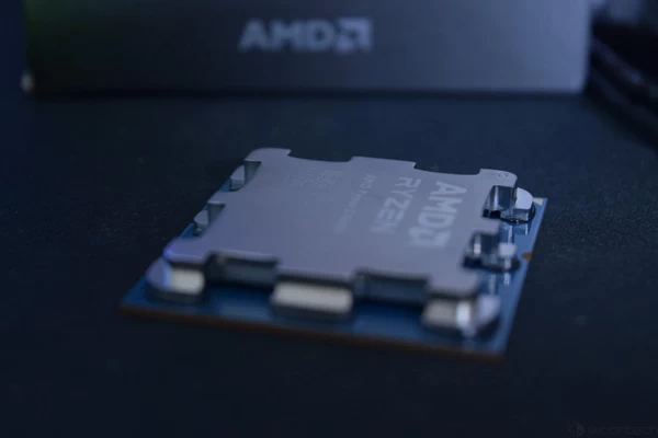 AMD 为 AM5 平台准备 Ryzen 7 8700F 和 Ryzen 5 8400F "无核显" 台式机 APU插图1