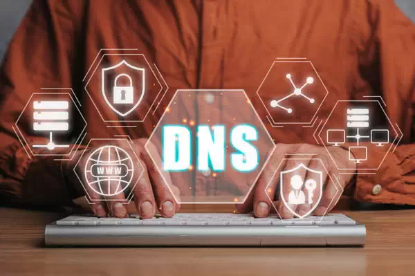 微软计划在未来的 Windows 版本中支持零信任 DNS插图