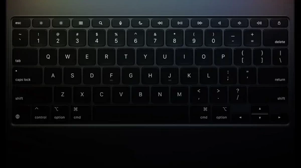 苹果推出新款 Magic Keyboard：配备功能键及更大的触控板插图