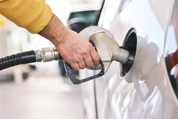防止加油站偷油：新版《机动车燃油加油机》国家标准正式实施